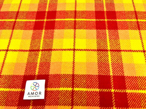 AMOR TWEED BRITISH LAMBSWOOL check.