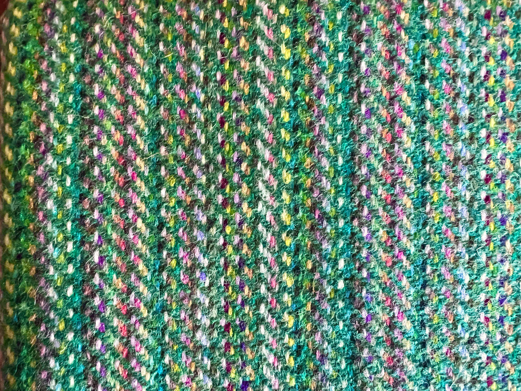 AMOR TWEED kaleidoscope bright green version super soft British wool