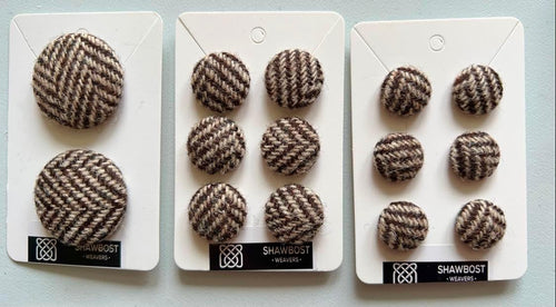 Brown/oatmeal herringbone Harris Tweed buttons